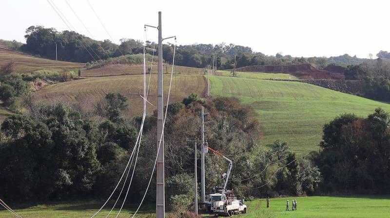 Ceriluz investe na melhoria da distribuio de energia